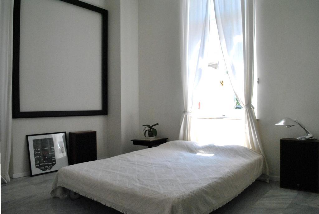 Alice Inn Atenas Habitación foto