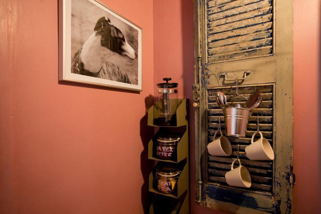 Alice Inn Atenas Habitación foto